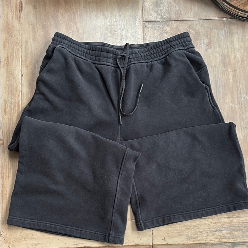 Lululemon Scuba Cropped Wide Leg Sweatpants